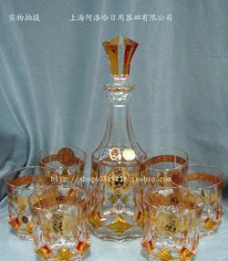 水晶之魂 捷克波西米亚镀金威士忌酒具的艺术与日常之美